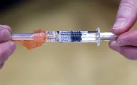 UK Health Security Agency names two Berkshire schools after death — Men B Vaccine