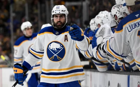 Alex Tuch tops Buffalo Sabres Score offseason priority list