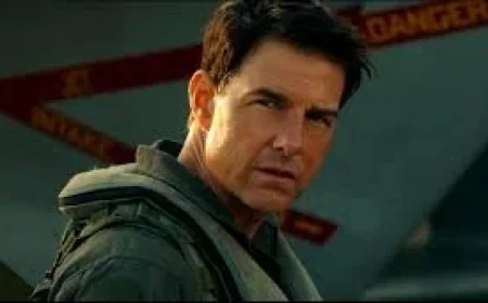 Tom Cruise Lands by Helicopter in London After Top Gun 3 Announcement