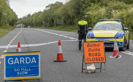 Donegal crash kills two men and injures four at Clar
