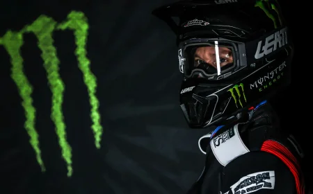 Fredrik Lindgren Taken to Hospital After Third-Heat Crash