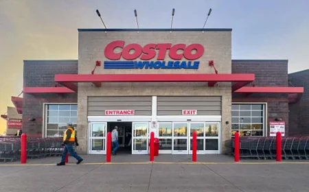 Costco Stock Gains 0.74% as Fiscal Q2 Sales Reach $69.6 Billion
