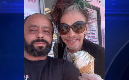 Steven Tyler Spotted in Quincy at Bella’s Creamery