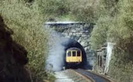 Network Rail closes Sough Tunnel Damage Rail Closure after wall damage