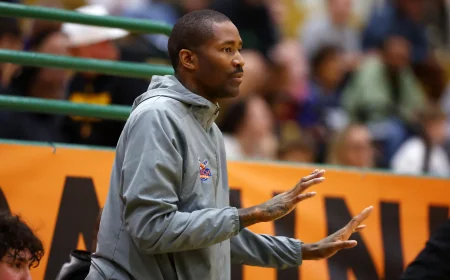 Jamal Crawford Stays in Talks for Kentucky’s Final Assistant Spot