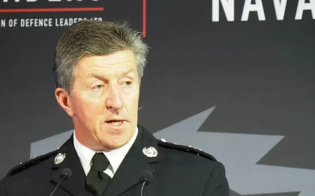 Gwyn Jenkins rejects bigger warships in Navy Lookout speech