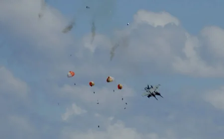 Blue Angels Annapolis: Four Eject After Idaho Growler Collision