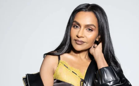 Mindy Kaling Says Her Life Timeline Fell Apart at 24