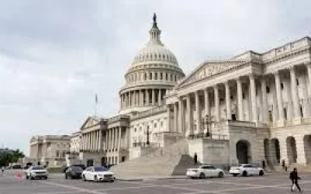 Senate Advances 50-47 War Powers Resolution Against Trump