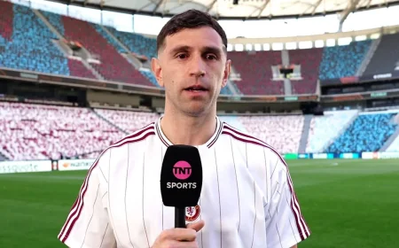 Emi Martinez Says He Made Right Choice After Near Man United Move