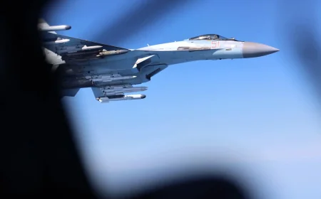Healey condemns Russian flybys of RAF Rivet Joint over Black Sea