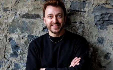 Benoit Mcginnis launches 78e saison with Cyrano de Bergerac