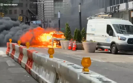 Mta Car Fireball Near Charging Bull Halts Lower Manhattan Street