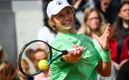 August Holmgren Wins 6-3, 6-3 and Stays One Match From Roland Garros