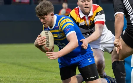 Tom Richardson Scores Three as Leeds Rhinos Beat Huddersfield 34-6 in Rhinos Vs Giants