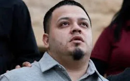 Judge dismisses Kilmar Abrego Garcia indictment on vindictive grounds