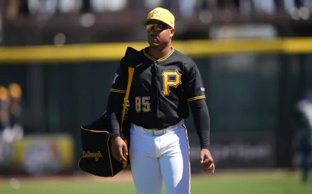 Esmerlyn Valdez Joins Pittsburgh Pirates for MLB Debut