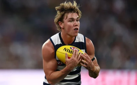 Tanner Bruhn Out, Jake Kolodjashnij In for Geelong, Gold Coast Suns