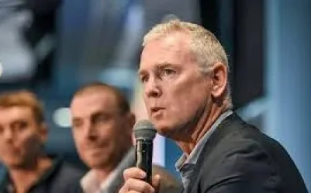 Adam Simpson Rules Himself Out of Carlton Coach Race