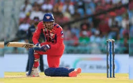 Virat Kohli Gives Mukul Choudhary Priceless Advice
