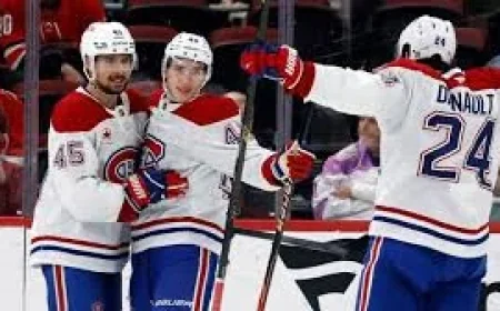 Josh Anderson spotlights Danault before Game 2 in Montreal