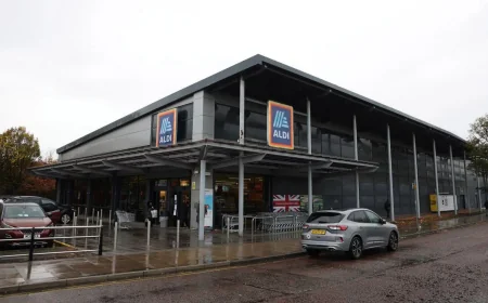 Tesco Bank Holiday Opening Hours: Supermarkets Set May 25 Schedules