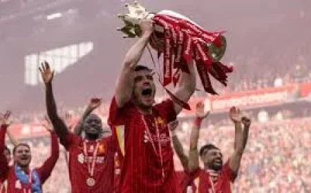Andy Robertson Liverpool Departure Draws Dalglish Praise on Sunday