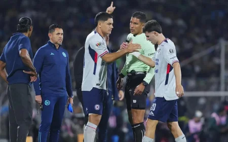 Adalberto Carrasquilla collision forces Paradela off at 35 minutes