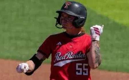 Mia Williams Softball Powers Texas Tech Past Florida 16-7