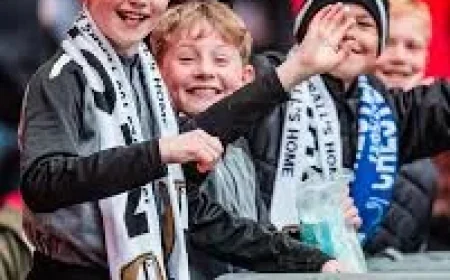 Notts County Face Salford City in League 2 Play Off Final
