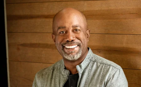 Darius Rucker to Receive Veterans Voice Award at 52nd AMAs