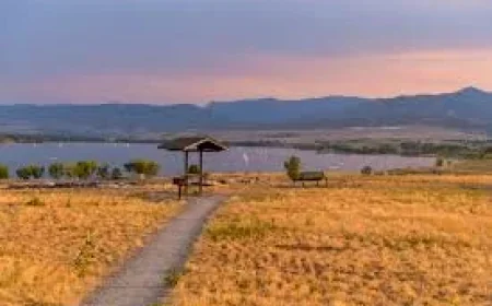 South Metro Fire Rescue responds after sailboat capsizes at Chatfield