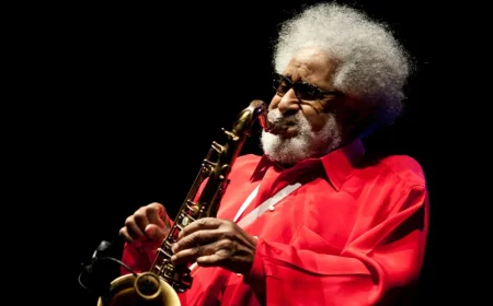Sonny Rollins Dies at 95, Leaving Jazz’s Saxophone Colossus