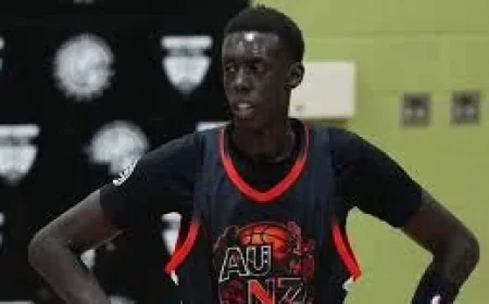 Calipari Lands 7-0 Center Maper Maker for Arkansas