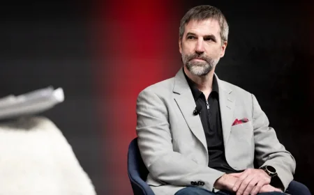 Steven Guilbeault pourrait quitter le caucus libéral cette semaine