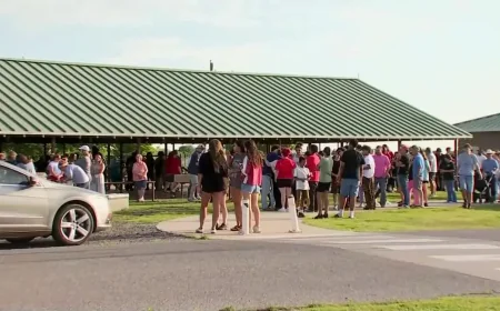 El Reno gathers for 4 victims after I-40 crash — Storm Tracker