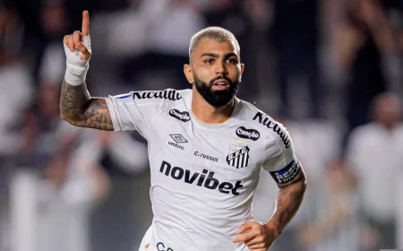 Cuca Leads Santos Into Decisive Match, Santos Fc Vs Deportivo Cuenca Standings Tight