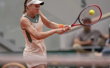 Rybakina to Beat Yuliia Starodubtseva in French Open Day 4