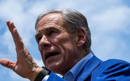 Greg Abbott orders 2026-27 tuition freeze at Texas colleges