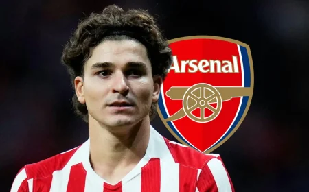 Arsenal Ready Aggressive Move for Julian Alvarez Barcelona Meeting