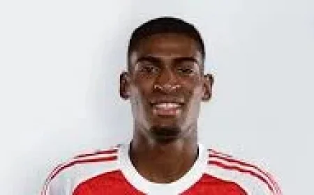 Cristhian Mosquera frames Arsenal's 5pm BST final in Budapest