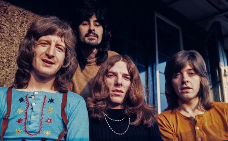 Todd Rundgren Took Over Straight Up After George Harrison Quit 1971