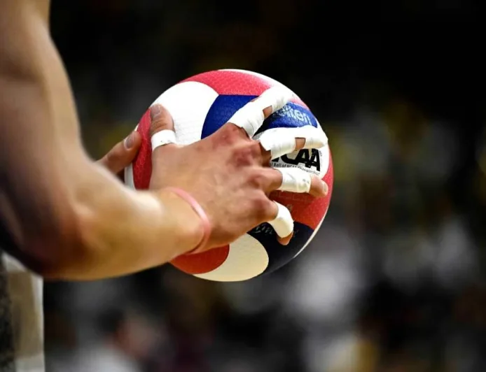 UCLA Takes No. 1 Seed in 12-Team Ncaa Men's Volleyball Field