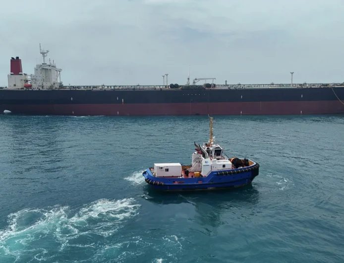US Denies Two Missile Strike on Navy Ship in Strait of Hormuz — Iran War News