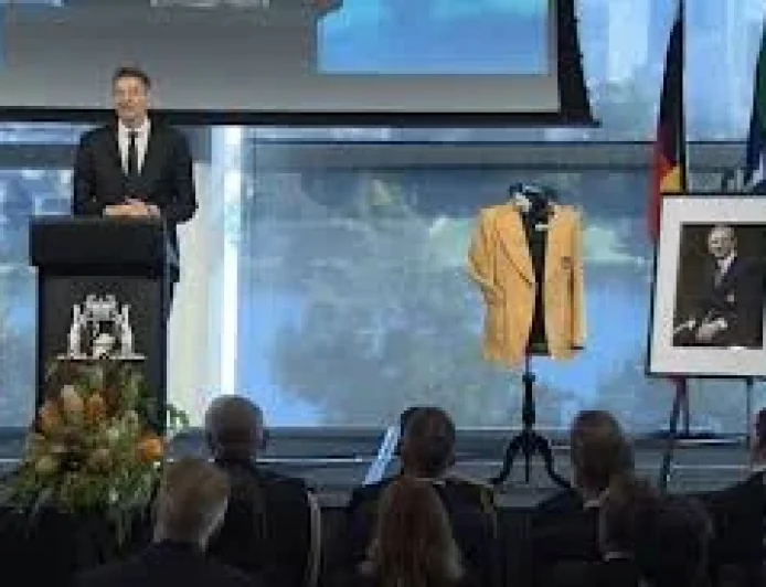 McAvaney leads Perthnow farewell for Dennis Cometti at Optus Stadium