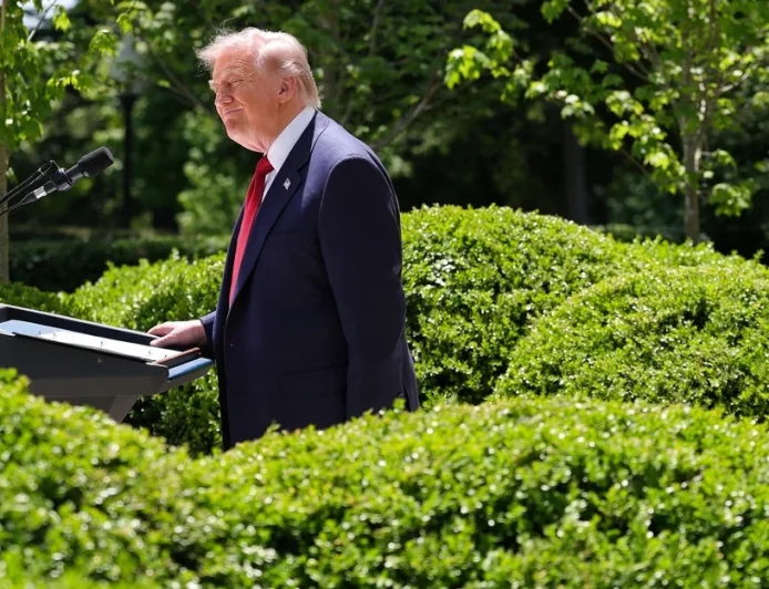 Trump Obama posts flood Truth Social in 38-minute burst
