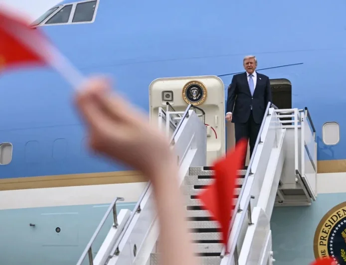 Trump Leaves Chine Claiming Trade Deals After Xi Summit