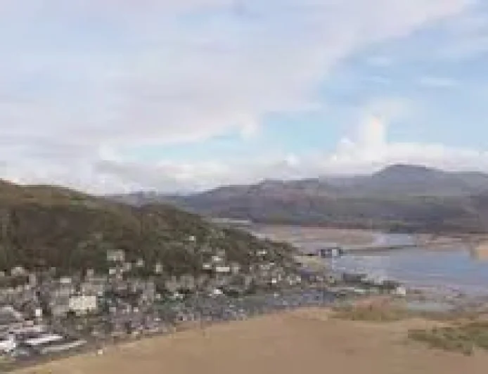 Chris Bell launches murder probe after Barmouth beach death