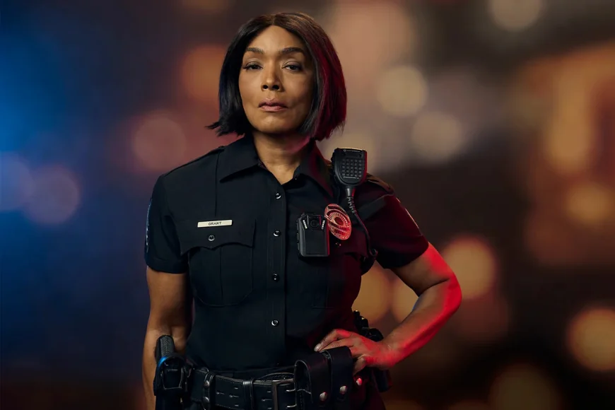 Athena shot by Detective Hooks in 911 April 30 episode