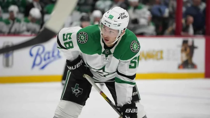 Michael Bunting draws in for Game 6 with Stars down 3-2